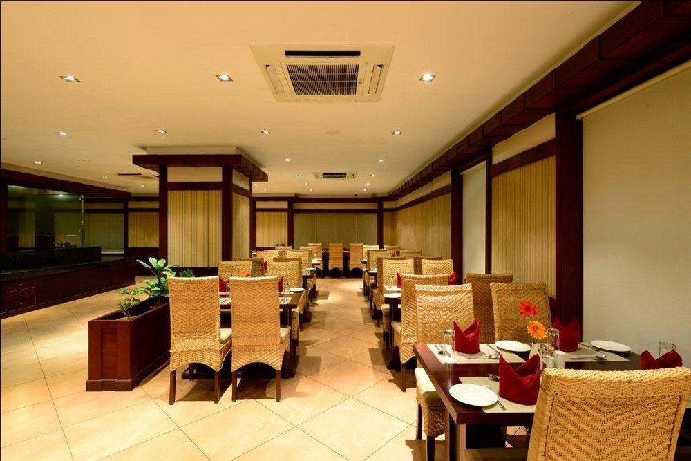 The Chariot Resort & Spa Puri Bagian luar foto